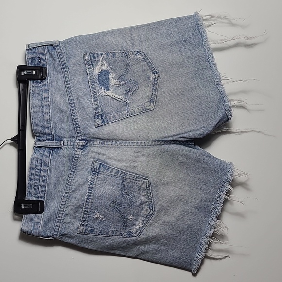 ADRIANO GOLDSCMIED Distressed Light Wash Ex-Boyfriend Denim Shorts Size 28 - Picture 12 of 16